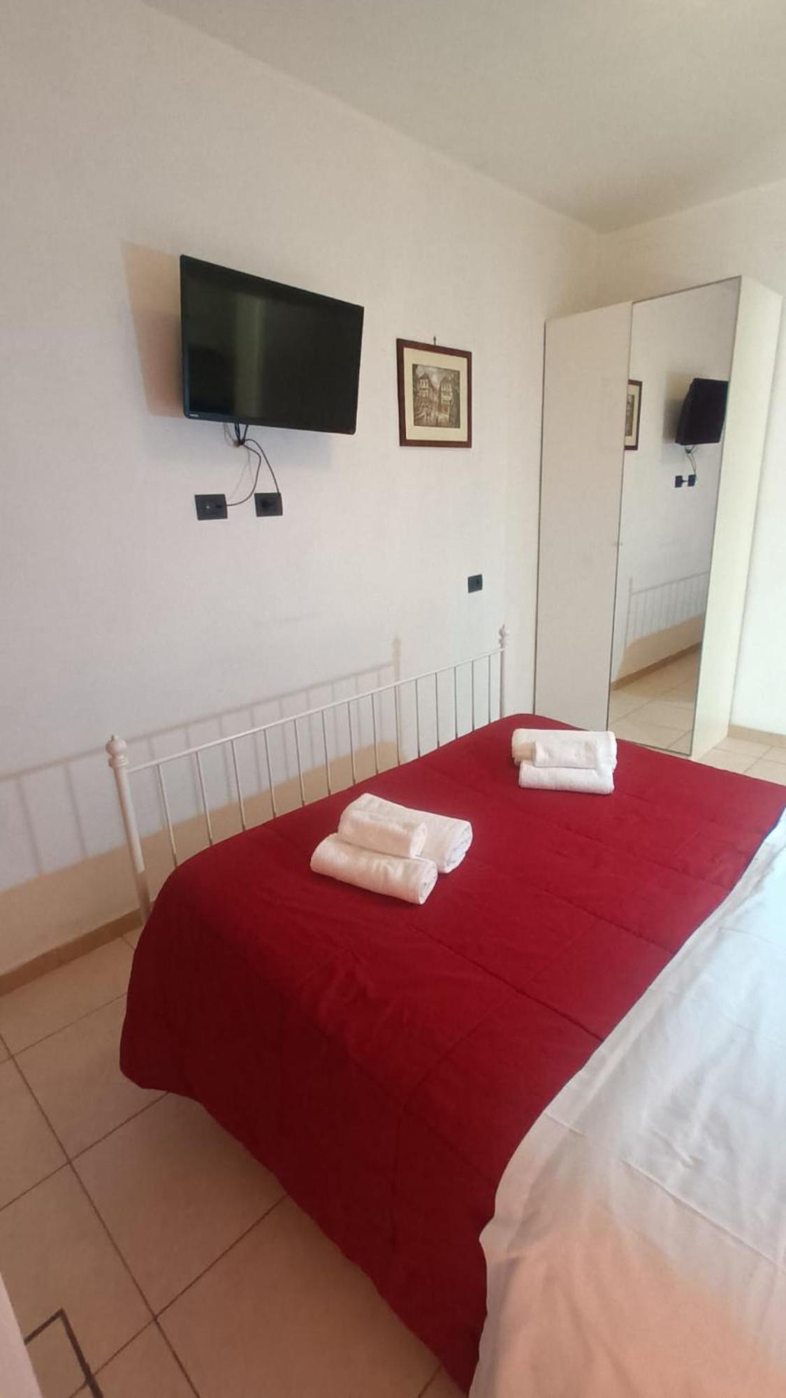 Olimpo Apartments St John In Lateran Roma Exterior foto